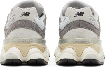 Foto do produto Tênis New Balance 9060 Rain Cloud