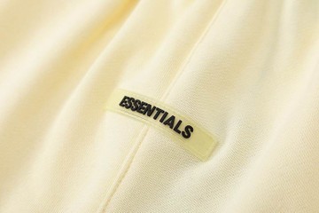 Foto do produto Bermuda Fear Of God Duplex - Essentials