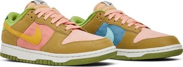 Foto do produto Tênis Nike Dunk Low Sun Club - Arctic Orange Sanded Gold