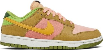 Foto do produto Tênis Nike Dunk Low Sun Club - Arctic Orange Sanded Gold