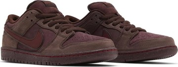 Foto do produto Tênis Nike Dunk Low Premium SB City of Love Collection - Burgundy Crush