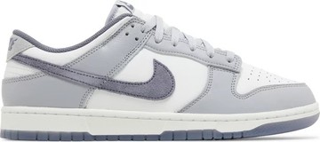 Foto do produto Tênis Nike Dunk Low SE Light Carbon