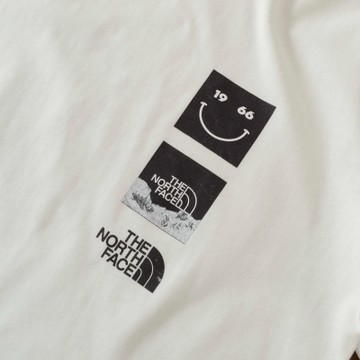 Foto do produto Camiseta The North Face 1966
