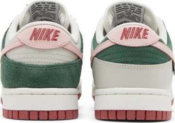 Foto do produto Tênis Nike Dunk Low SE All Petals United