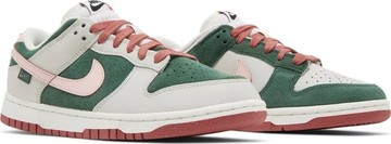 Foto do produto Tênis Nike Dunk Low SE All Petals United