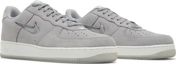 Foto do produto Tênis Nike Air Force 1 Jewel Color of the Month - Light Smoke Grey