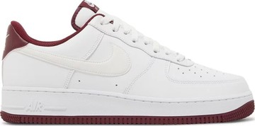 Foto do produto Tênis Nike Air Force 1 '07 White Dark Beetroot