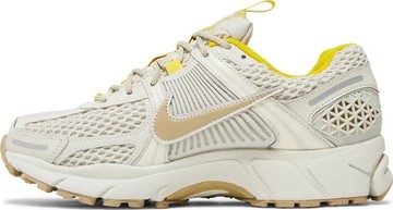 Foto do produto Tênis Nike Air Zoom Vomero 5 Light Bone