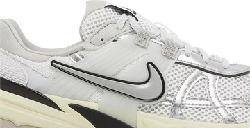 Foto do produto Tênis Nike V2K Run Summit White