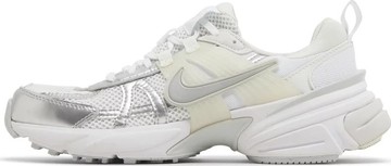 Foto do produto Tênis Nike V2K Run Metallic Silver