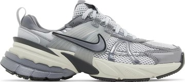 Foto do produto Tênis Nike V2K Run Pure Platinum Wolf Grey