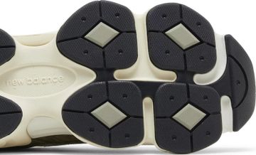 Foto do produto Tênis New Balance 9060 Dark Army