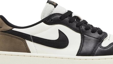 Foto do produto Tênis Air Jordan 1 Retro Low OG Mocha