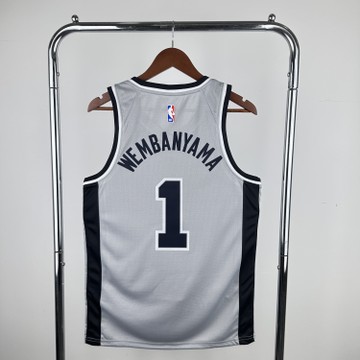 Foto do produto Regata NBA San Antonio Spurs Nike Association Edition 23/24 Swingman Jersey Victor Wembanyama 1 