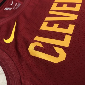 Foto do produto Regata NBA Cleveland Cavaliers Nike Icon Edition 23/23 Swingman Jersey Donovan Mitchell Jr. 45