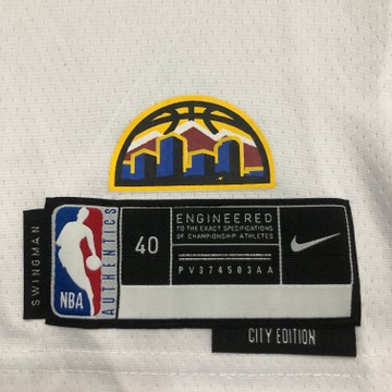 Foto do produto Regata NBA Denver Nuggets Nike City Edition Swingman Jersey 22/23 Nikola Jokic 15