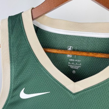 Foto do produto Regata NBA Milwaukee Bucks Nike Icon Edition Jersey Giannis Antetokounmpo 34