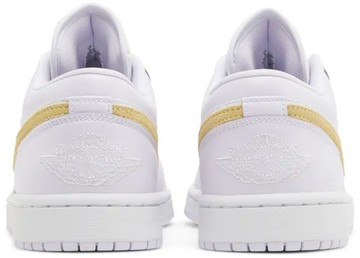 Foto do produto Tênis Air Jordan 1 Low Barely Grape