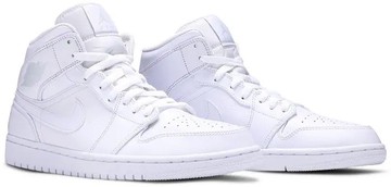 Foto do produto Tênis Air Jordan 1 Mid Triple White 2018