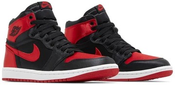 Foto do produto Tênis Air Jordan 1 Retro High OG Satin Bred 2023