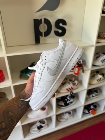 Foto do produto Tênis Nike Dunk Low Pure Platinum  (PRONTA ENTREGA)