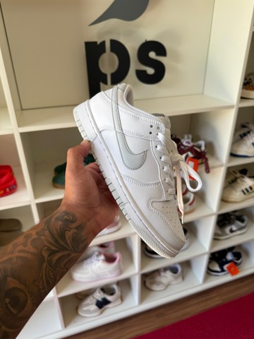 Foto do produto Tênis Nike Dunk Low Pure Platinum  (PRONTA ENTREGA)