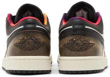 Foto do produto Tênis Air Jordan 1 Low SE Wear-Away - Tan