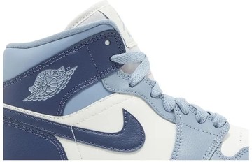 Foto do produto Tênis Air Jordan 1 Mid Diffused Blue