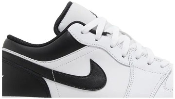 Foto do produto Tênis Air Jordan 1 Low White Black