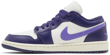 Foto do produto Tênis Wmns  Air Jordan 1 Low Sky J Purple