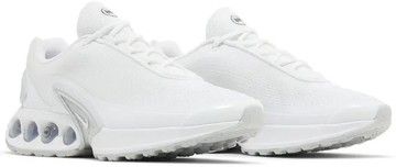 Foto do produto Tênis Nike Air Max DN White Metallic Silver