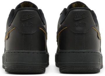 Foto do produto Tênis Nike Air Force 1 '07 Black University Gold