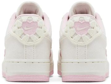 Foto do produto Tênis Nike Air Force 1 Low Valentines Day 2025