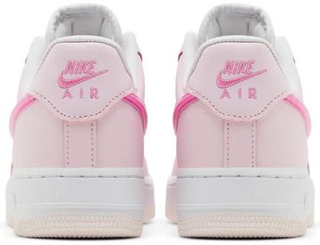 Foto do produto Tênis Nike Air Force 1 '07 Paw Print
