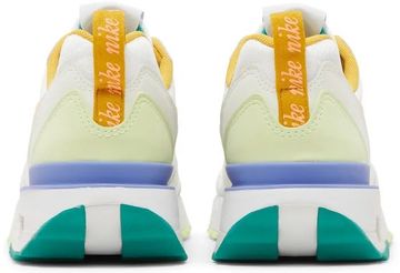 Foto do produto Tênis Nike Air Max Dawn White Multi
