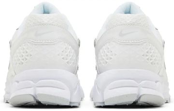 Foto do produto Tênis Nike Air Zoom Vomero 5 Photon Dust Metallic Silver