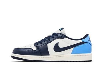 Foto do produto Tênis Air Jordan 1 Retro Low OG Obsidian UNC