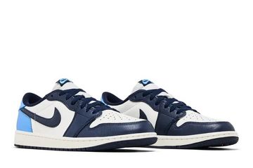 Foto do produto Tênis Air Jordan 1 Retro Low OG Obsidian UNC