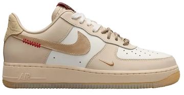 Foto do produto Tênis Nike Air Force 1 '07 LX Year of the Snake
