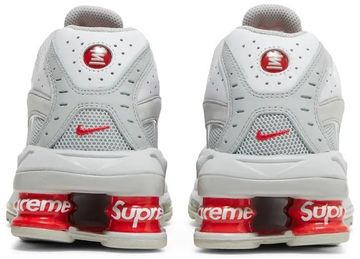 Foto do produto Tênis Nike Supreme x Shox Ride 2 White