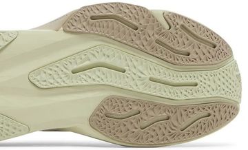 Foto do produto Tênis New Balance FuelCell Rebel v4 Linen Lichen Green