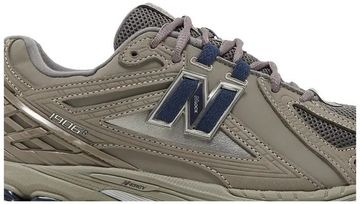 Foto do produto Tênis New Balance 1906R Castlerock Natural Indigo