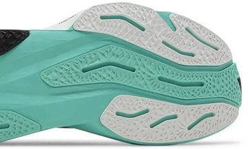Foto do produto Tênis New Balance FuelCell Rebel v4 Cyber Jade