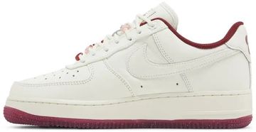 Foto do produto Tênis Nike Air Force 1 Low Valentines Day 2024