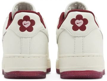 Foto do produto Tênis Nike Air Force 1 Low Valentines Day 2024