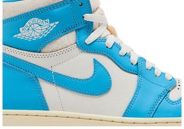 Foto do produto Tênis  Air Jordan 1 Retro High OG UNC Reimagined