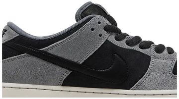 Foto do produto Tênis Nike Dunk Low SB Dark Smoke Grey