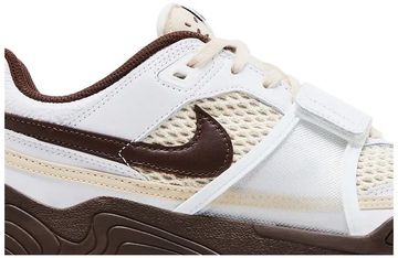 Foto do produto Tênis Travis Scott x Zoom Field Jaxx Light Chocolate