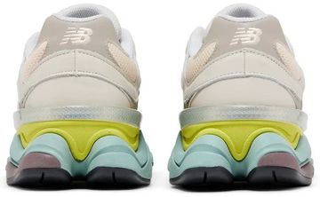 Foto do produto Tênis New Balance 9060 Moonbeam Vintage Rose