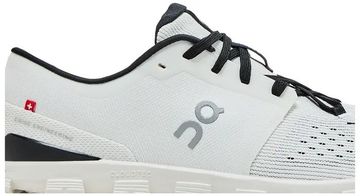 Foto do produto Tênis On Cloud X 4 Ivory Black